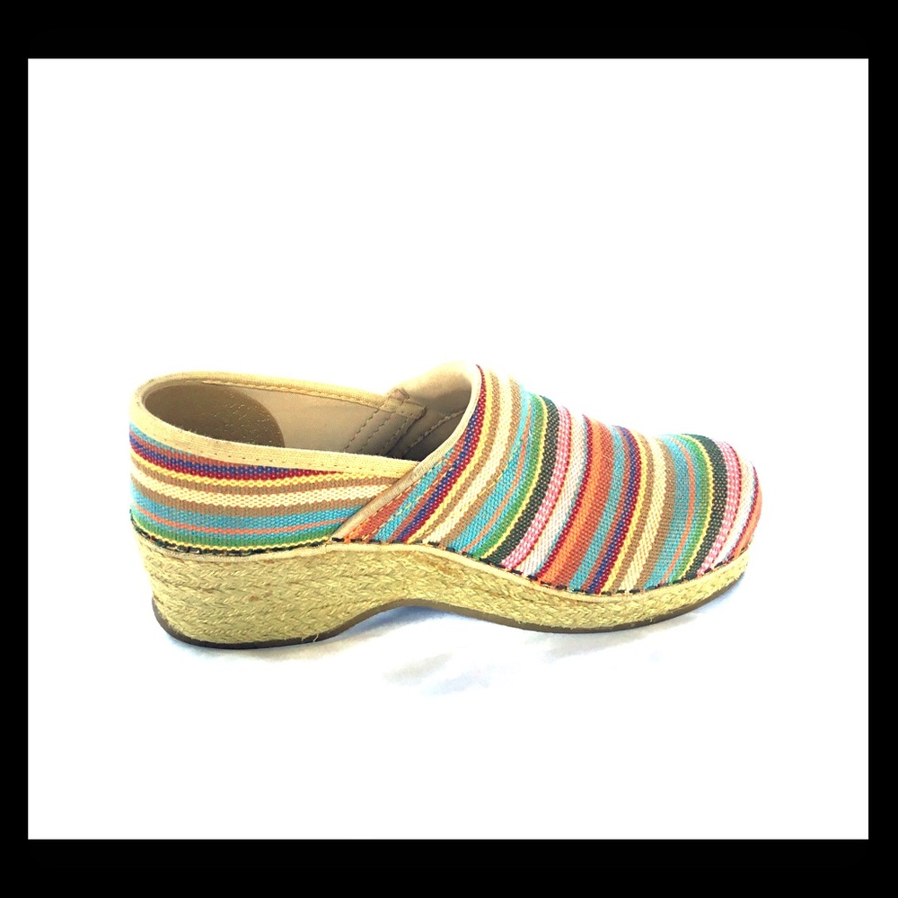 Dansko vegan clogs size 37